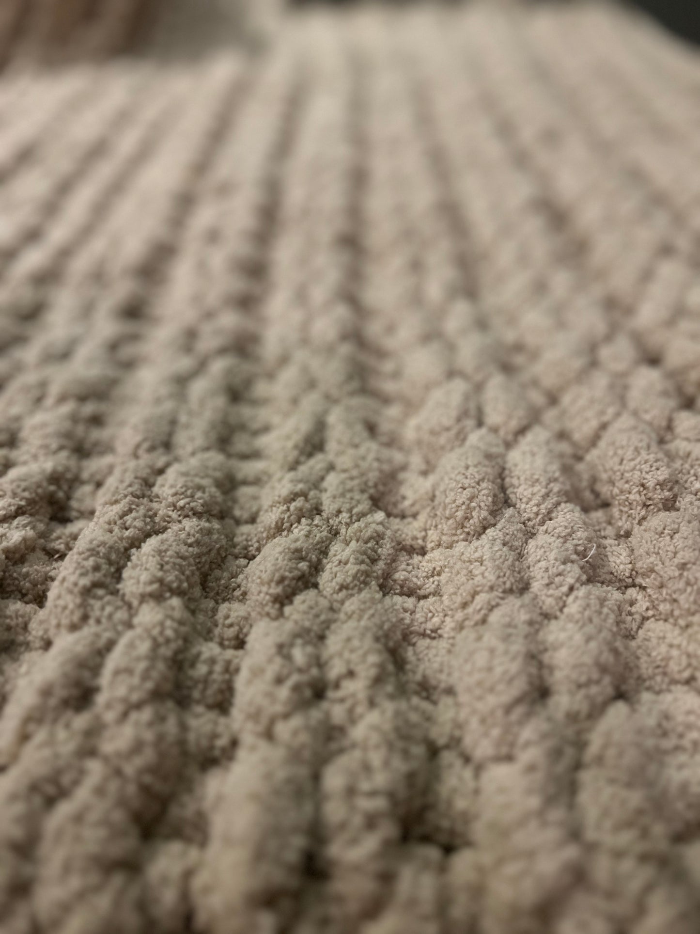 *NEW- CHUNKY BLANKET WORKSHOP, DECEMBER 7TH
