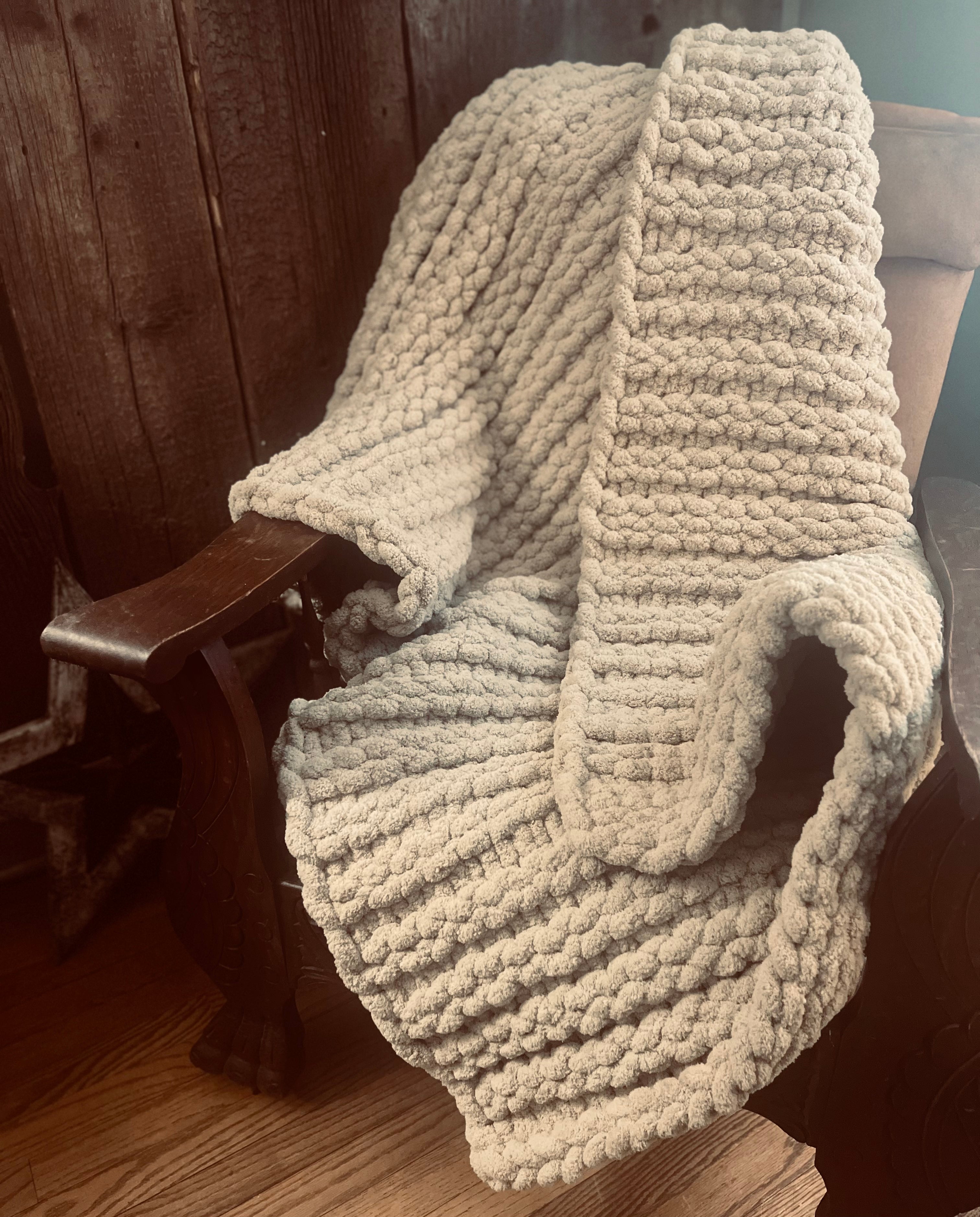 Double Neutral – Bigger than the Moon